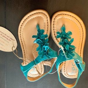 NWT boc leather ruffle sandal